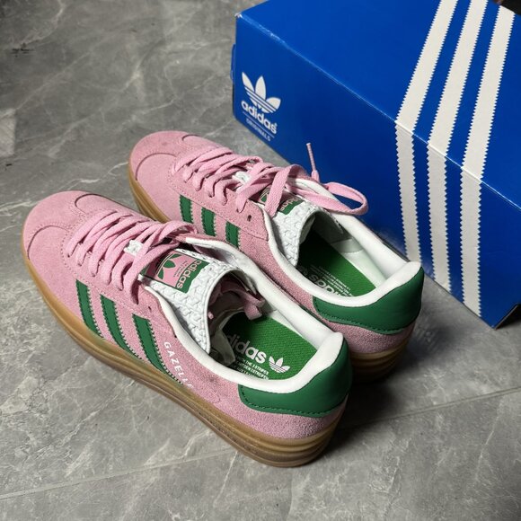 🌈🏋️Women's adidas pink sneakers